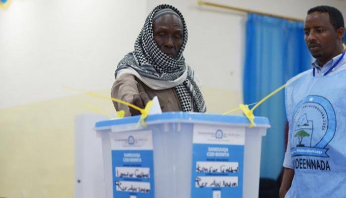 The discontent of the Somali people over the postponement of the elections