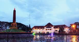 PAKET WISATA MALANG, Paket Wisata Malang Murah Meriah, AMAZING Wisata Tour Malang, Wisata Arema Mbois | 0812-1214-8101, Media Travel Malang