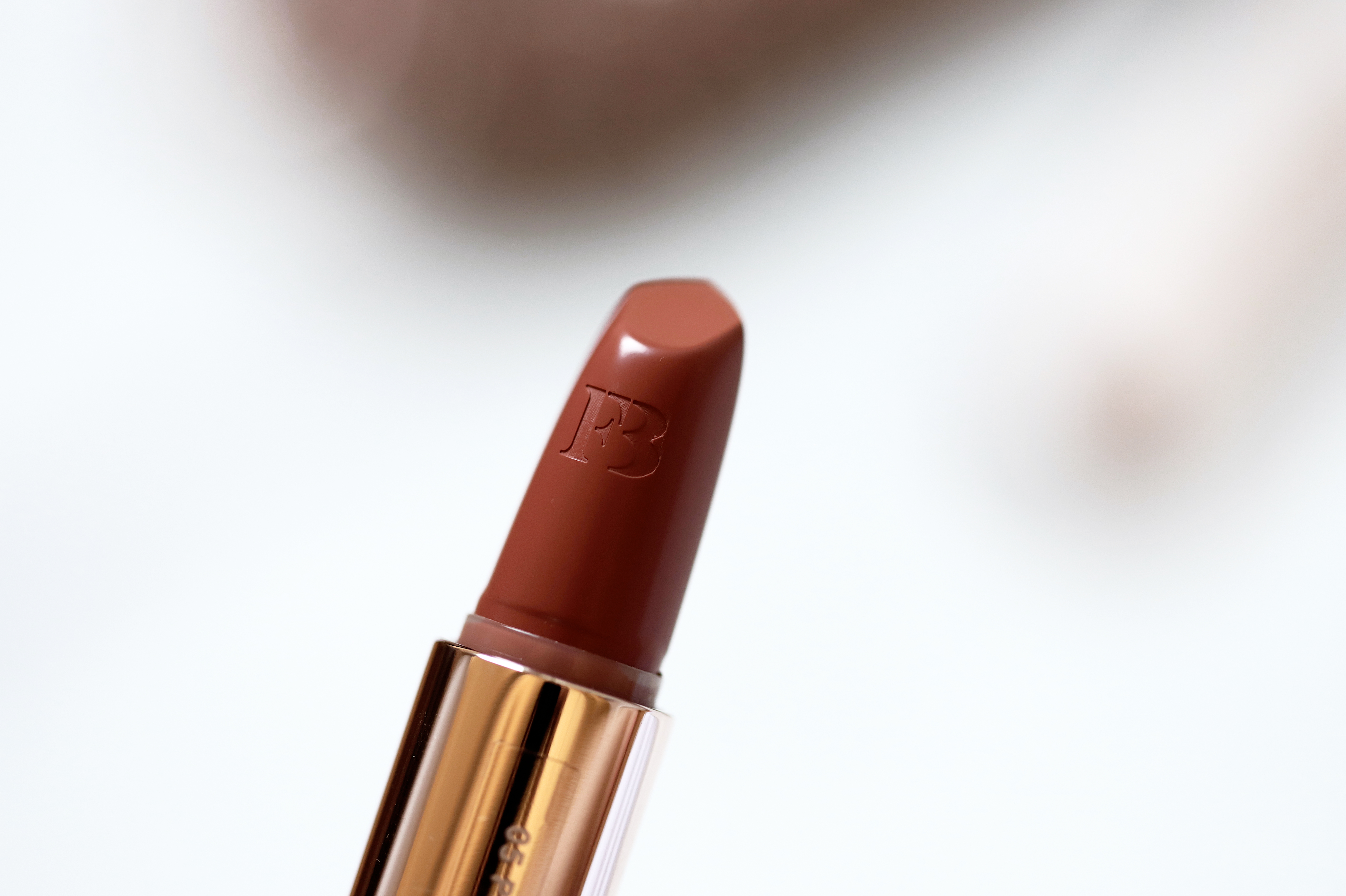 Fenty Beauty Icon Lipstick rouge à lèvres