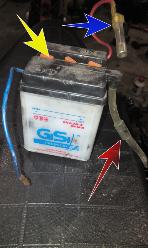 Cara tukar ganti bateri battery motosikal - Cakap Pomen Motor