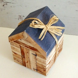 Esselle Crafts: Garden Shed Favour Box