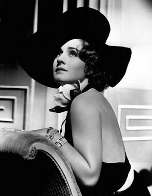Edith Norma Shearer was born August 11 1900 or 1902 in Montreal Qu bec 