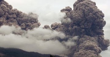 Contoh Teks Eksplanasi tentang Gunung Meletus  PELAJARAN 