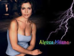 /Alyssa Milano Hollywood Actress Background