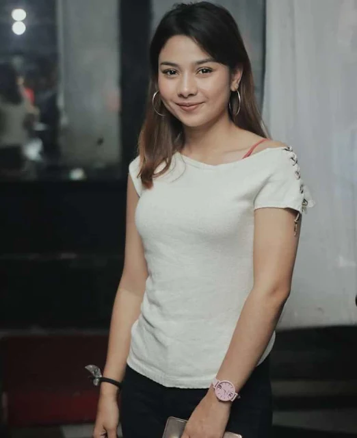 Delisa Herlina Biodata, Agama, Pacar, Film, Tinggi Dan Profil