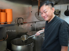 History-of-Singapore-Hock-Lam-Beef-Noodles