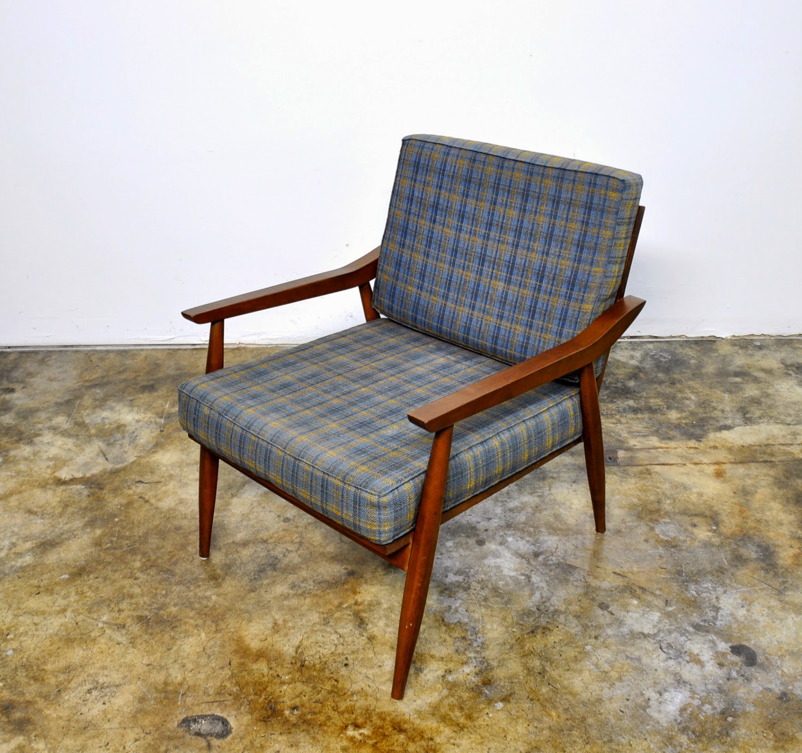 SELECT MODERN: Danish Modern Lounge or Easy Chair