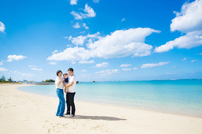 沖縄 ファミリーフォト 海 ビーチ 家族写真