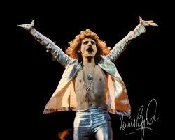 David Byron um dos melhores cantores rock.