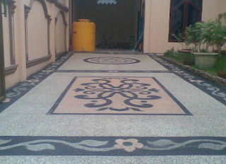 Batu sikat motif bunga