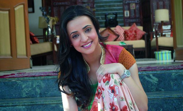 Sanaya Irani HD Wallpapers Free Download