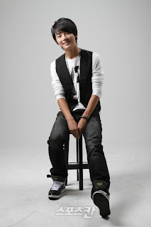 Yoon Shi Yoon