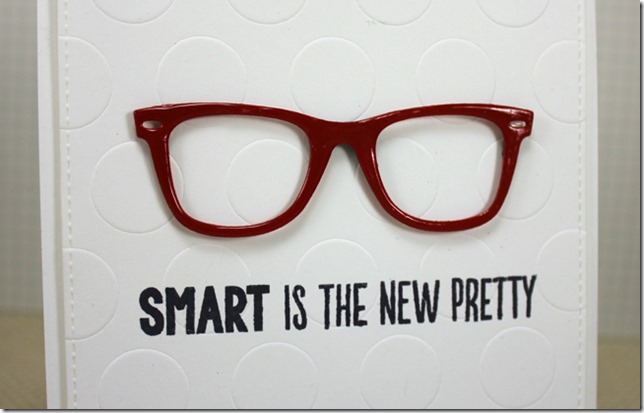 AUGUST MFT Smart CLoseup