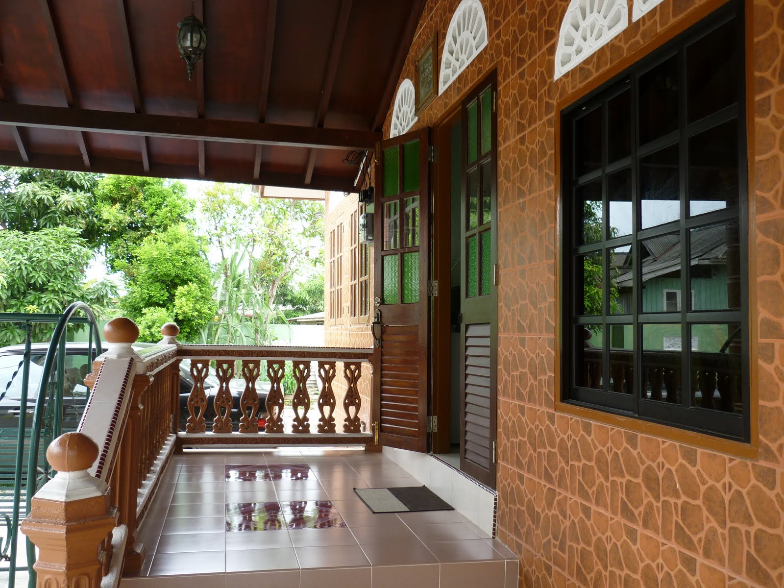  Anjung Rumah  Kampung Desainrumahid com