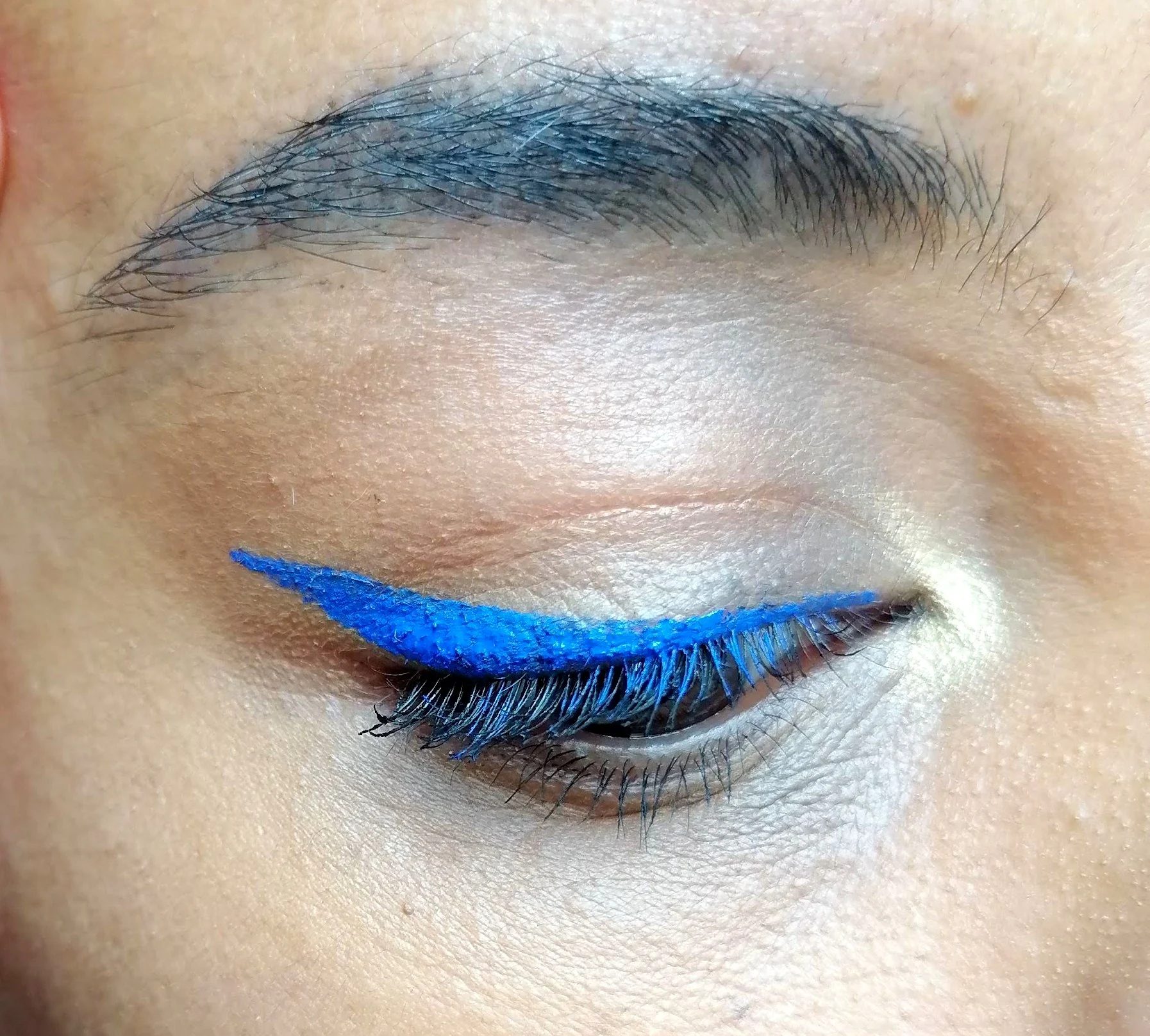 Super Colour Eyeliner de KIKO