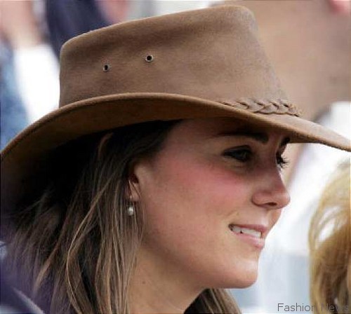 kate middleton child pictures. Kate Middleton Fashion Style