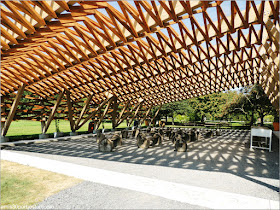 Pérgola del Youth Gardens en el Jardín Botánico de Montreal