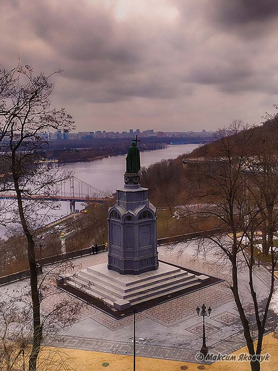 Фотограф Максим Яковчук: Прогулянка 17 березня 2021 року. Парк Володимирська гірка