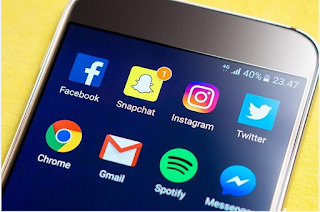 Snapchat dan Instagram menghapus Giphy setelah GIF Rasis muncul: Ini laporannya