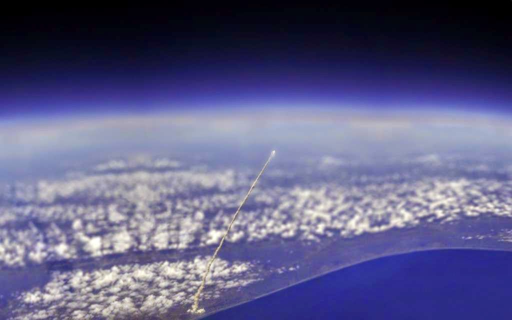 46 Unbelievable Photos That Will Shock You - View of Space Shuttle Atlantis from the International Space Station
