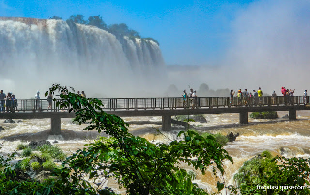 Passarela da Garganta do Diabo, Cataratas do Iguaçu