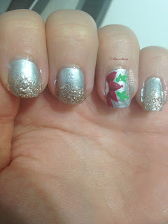 poinsettia_nail_art