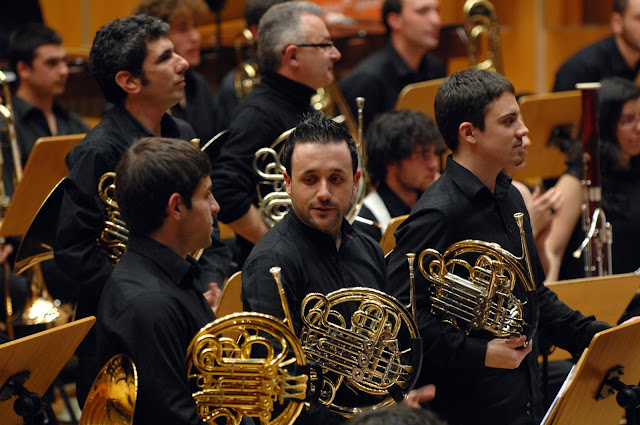 Álvaro Fernández Horn with CONSMUPA Symphony Orchestra