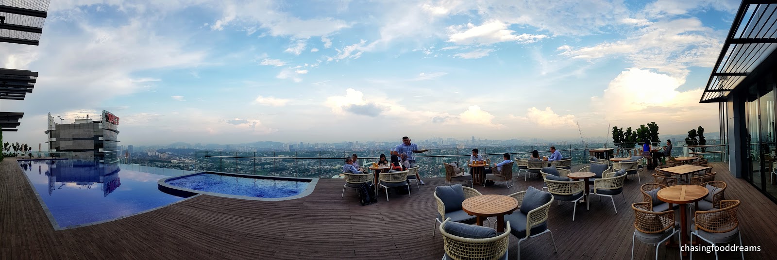 Chasing Food Dreams Pj S Bar And Grill New World Petaling Jaya Hotel