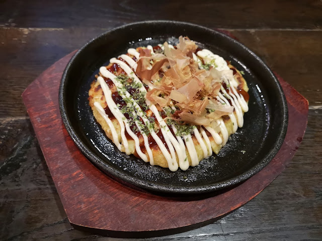 Salmon Okonomiyaki