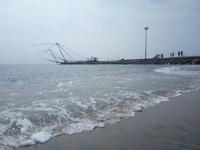 munambam beach tourist spot place kerala