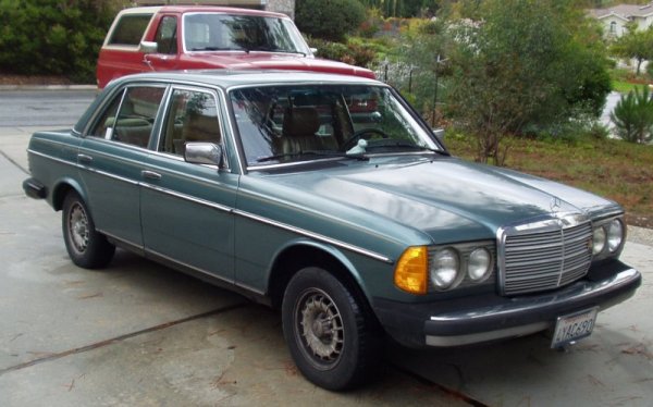 Above Example of how USA Spec W123 Eclass looks like