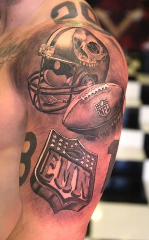 futebol_braço_de_tatuagem