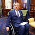 Gubernur Terbodoh Texas : Greg Abbott yang Terjebak dalam Kontroversi Bagikan Artikel Hoax