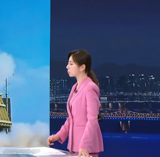 20250613 박지원 아나운서 예쁜 핑크색 재킷이 좀 커보이네