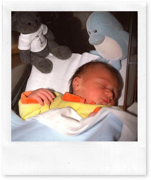 2001 Decembre 04 Naissance Iskande