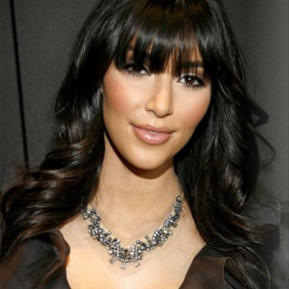Latest Gossip on Actress Kim Kardashian Latest Hairstyle Trends 2013   Style Choice