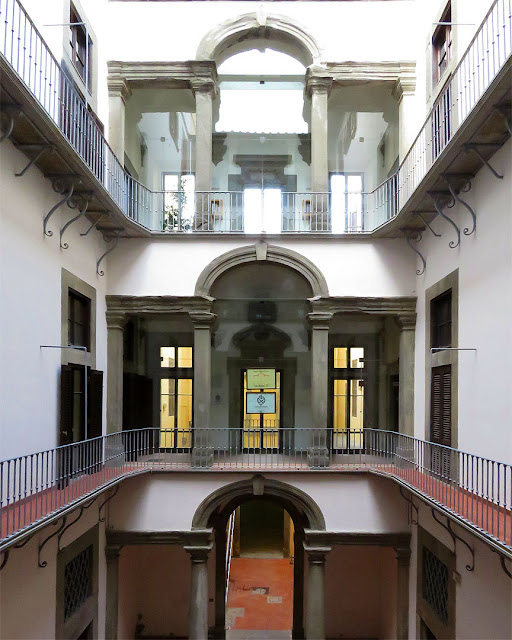 Palazzo Huigens, via Borra, Livorno