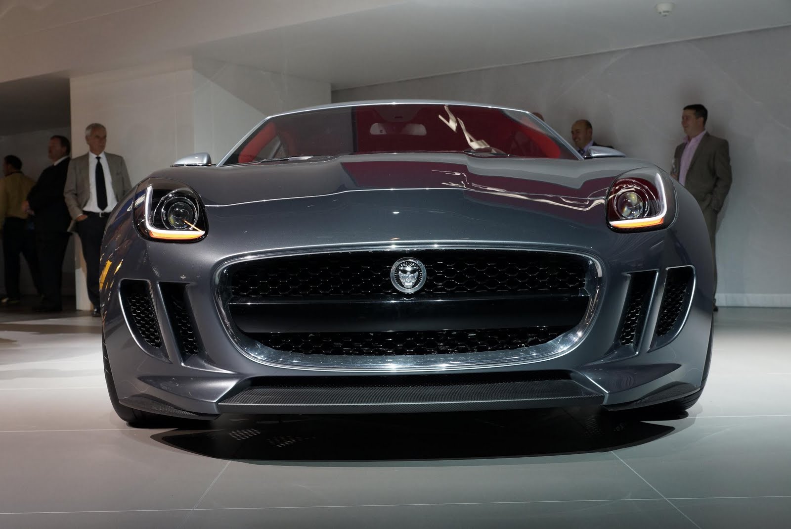 Jaguar C X16 Concept Live Frankfurt Motor Show 2011   Garage Car