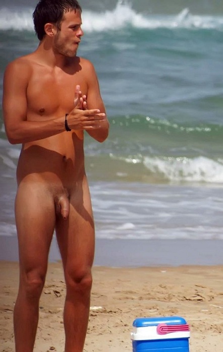 Etiquetas beach desnudo espia friends naked nudists pics playa 