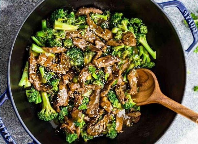 Skinny Beef and Broccoli Stir-Fry #paleo #glutenfree