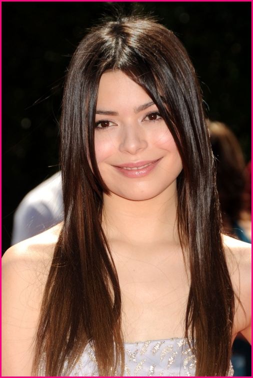 Miranda Cosgrove is one friend who supports Jelena as a couple