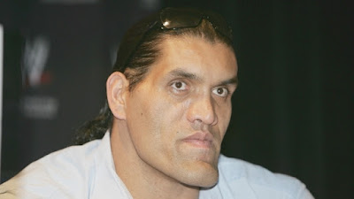 13 Pictures That Prove Khali Is A Real Life Giant - Indiatimes