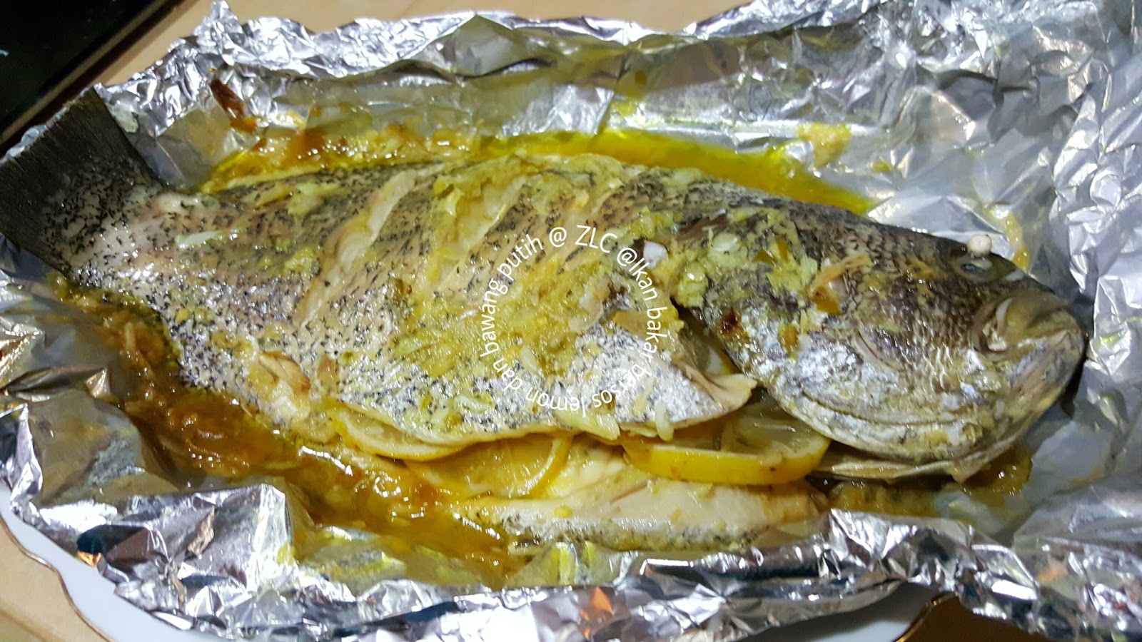 ZULFAZA LOVES COOKING: Ikan Bakar Bersos Lemon dan Bawang 