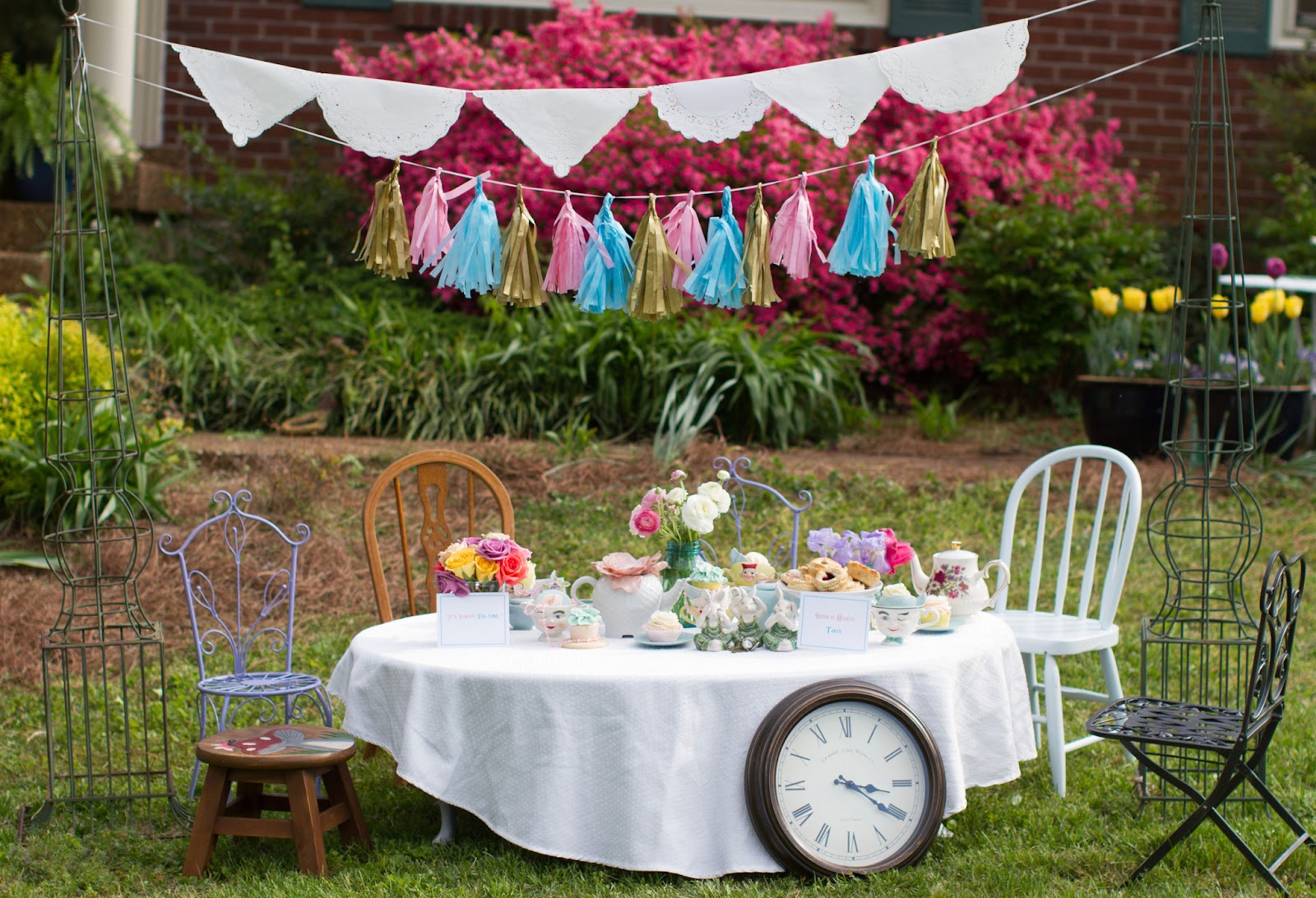 Smarty Parties Time For Tea Alice In Wonderland Inspired Tea Party