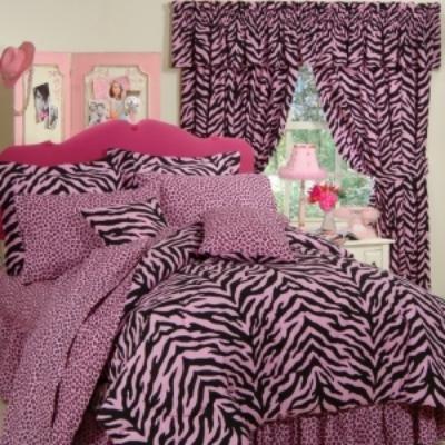 Zebra  Pink Baby Bedding on Zebra Print Bedding  It Is A Bit Edgy And Makes A Fashion Statement