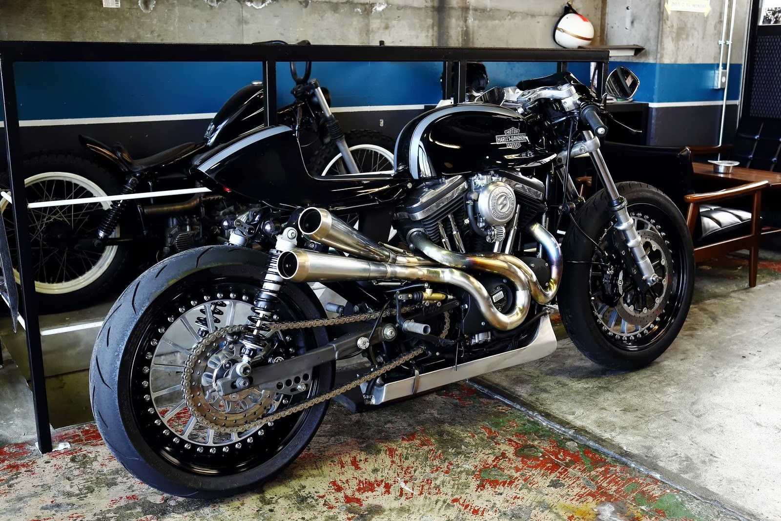 Sportster Cafe - RocketGarage - Cafe Racer Magazine