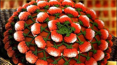 Cómo tejer fantástico cojín de fresa al crochet