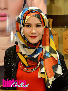 modle jilbab cantik ala zaskia