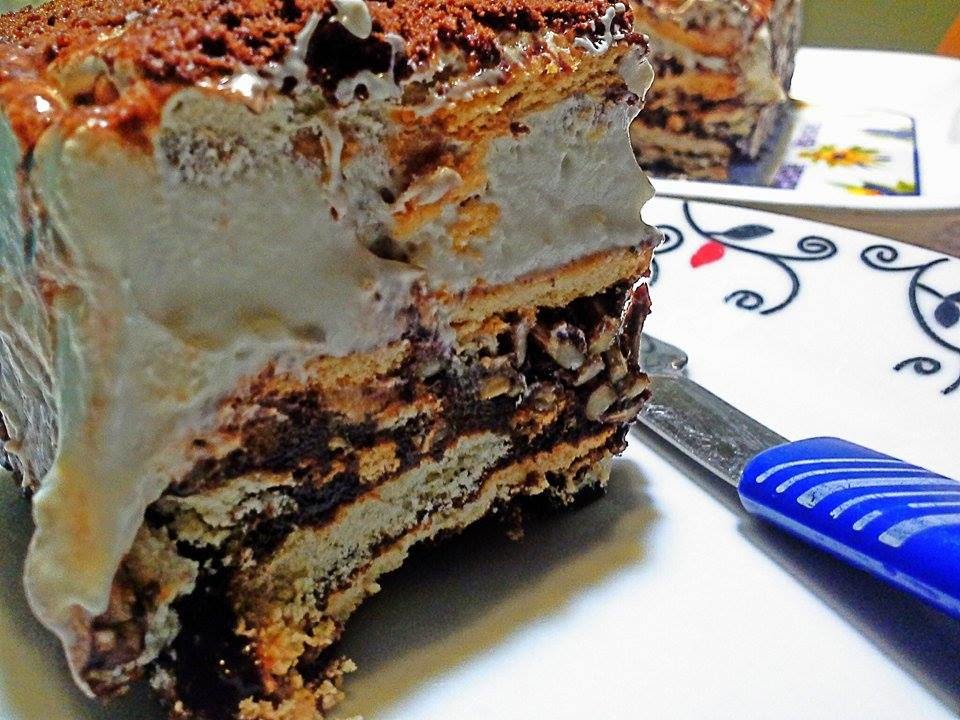Cinnamon.com: Two Layers Cake