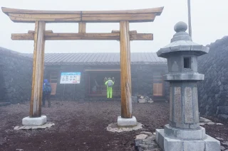 富士山・山頂奥宮